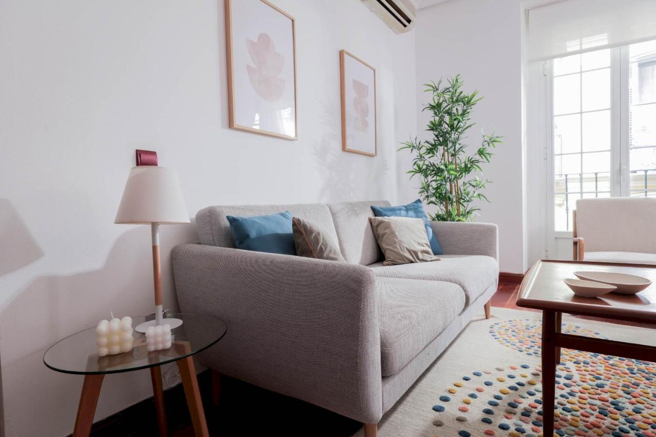 One Bedroom Apartment In Chueca مدريد المظهر الخارجي الصورة