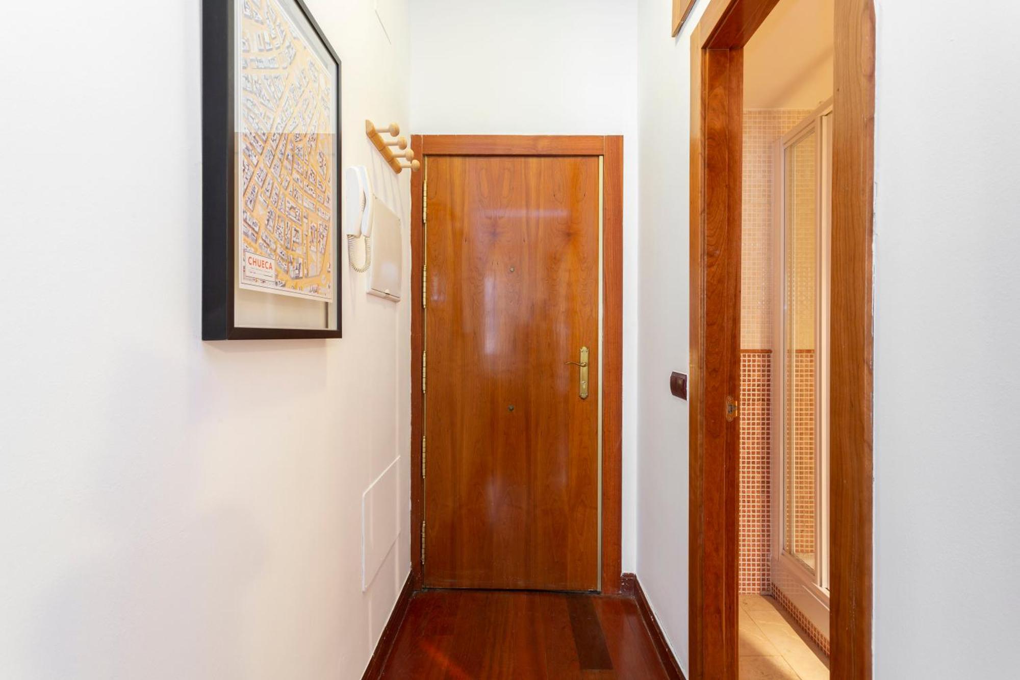 One Bedroom Apartment In Chueca مدريد المظهر الخارجي الصورة
